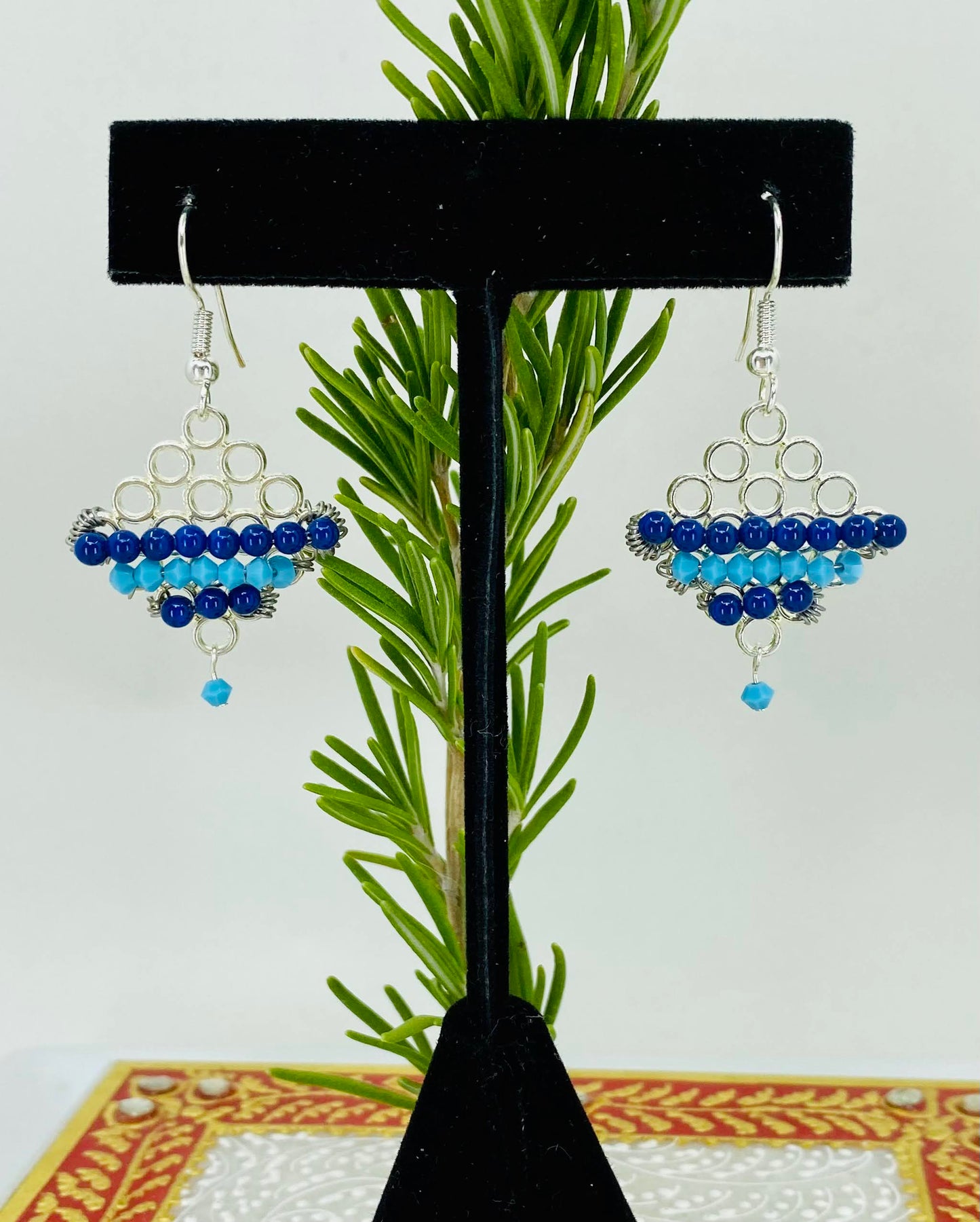 Turquoise Silver plated medium Everyday Earrings dangle Crystal Blue