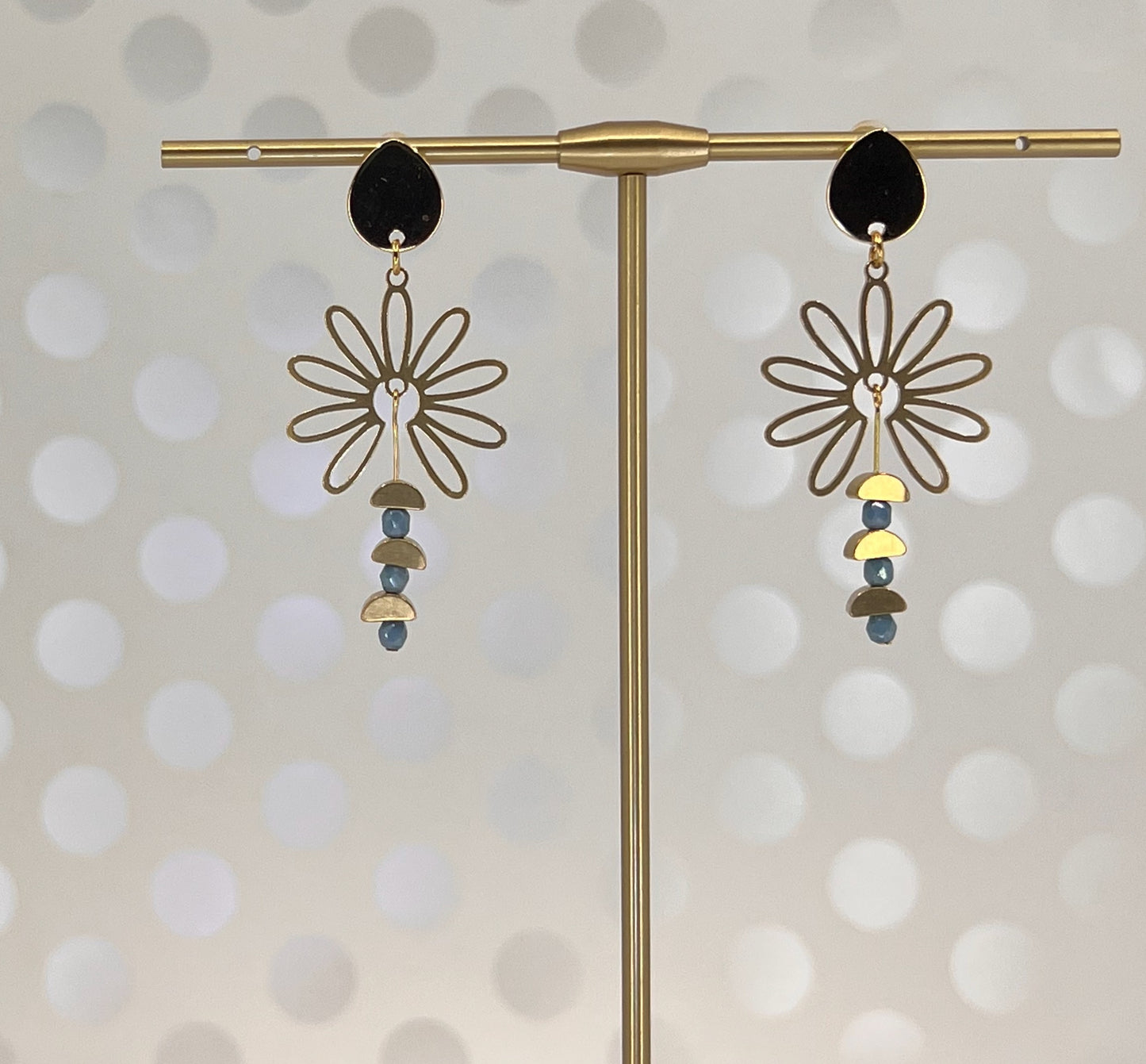 Gold Filled medium lightweight Gold Earrings Brass Blue