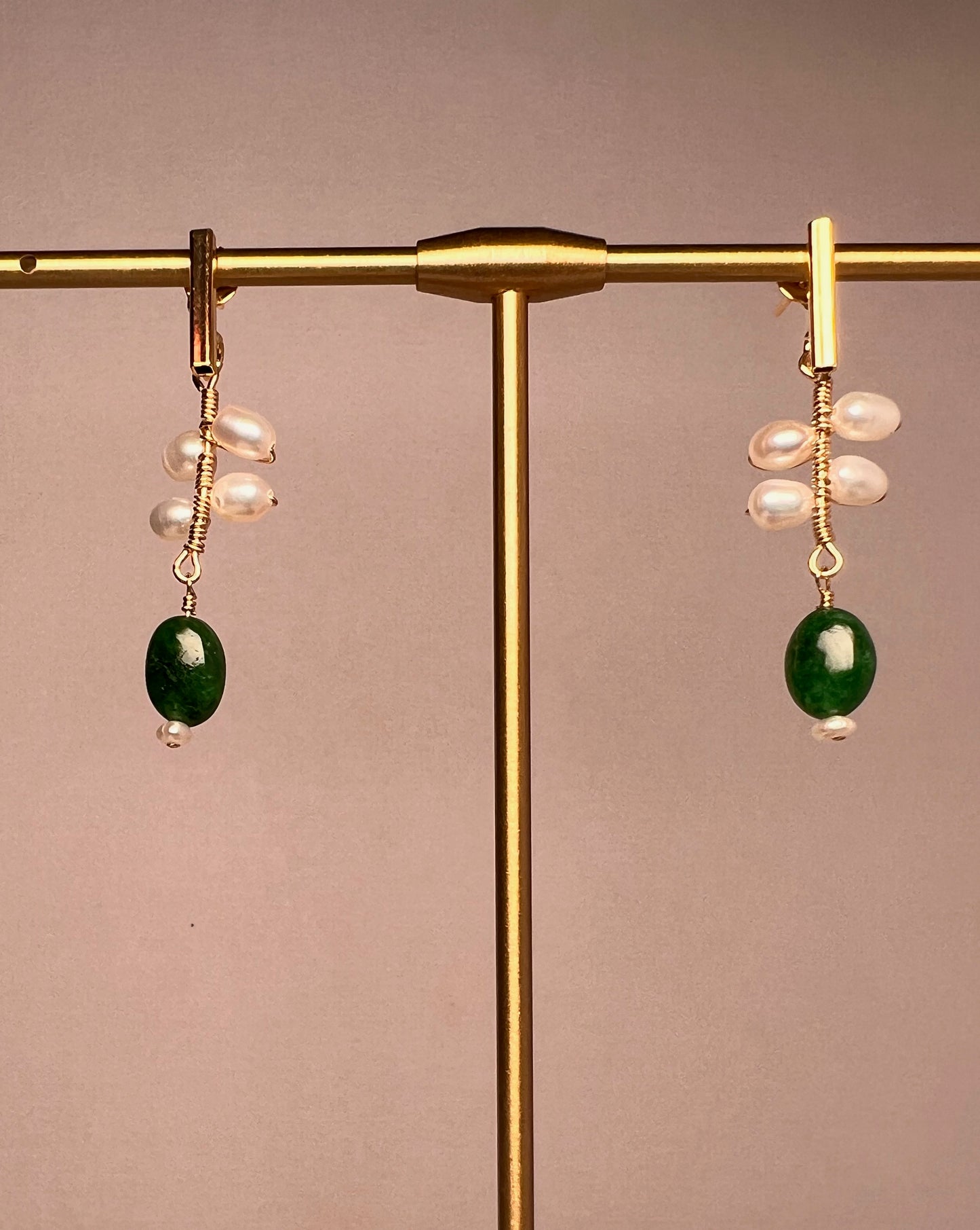 drop Pearl emerald Green Semiprecious medium Gold Filled Gold gemstone Earrings
