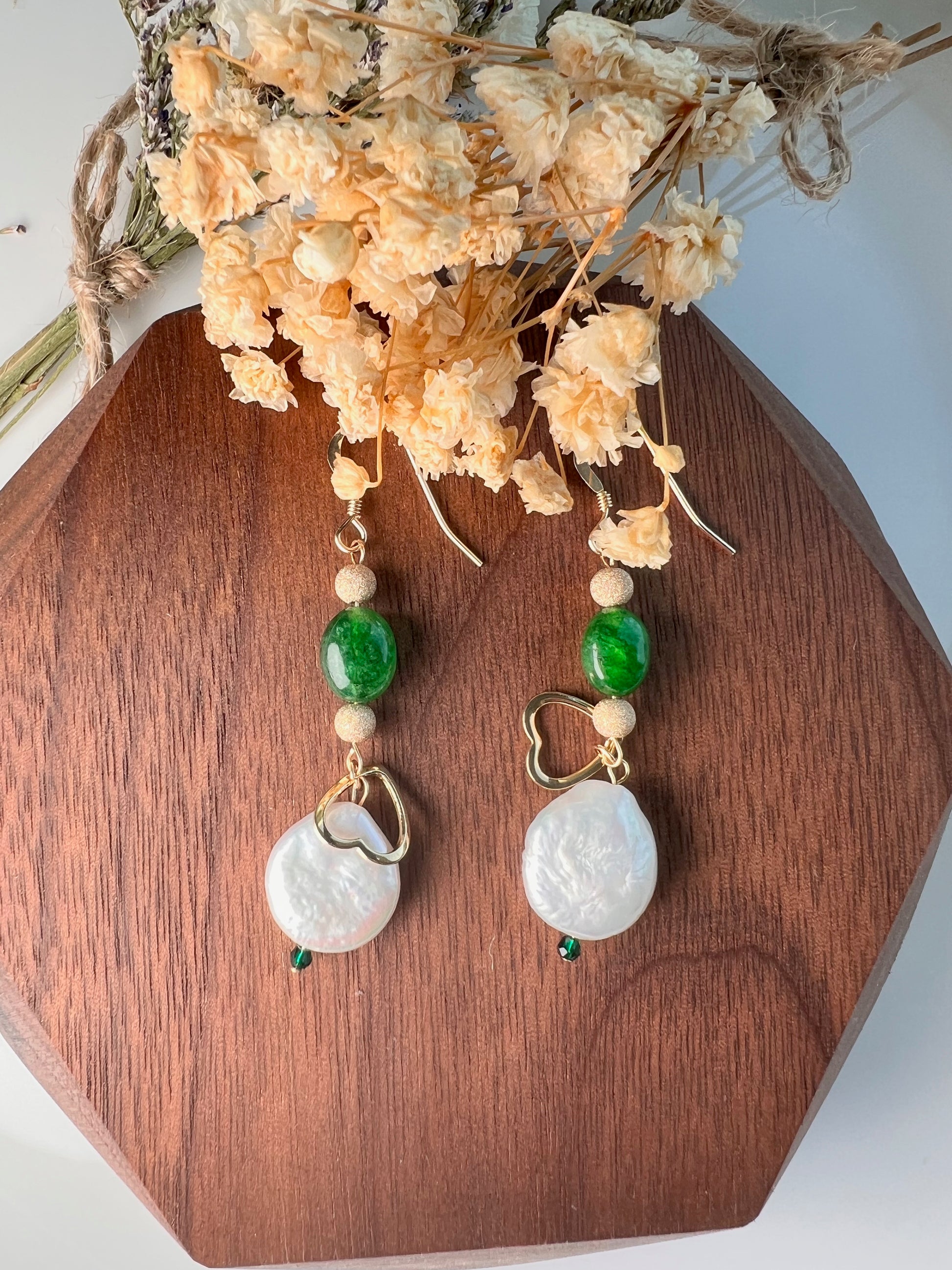 long  Semiprecious  Pearl  Green  Gold Filled  Gold  gemstone  emerald  Earrings  drop