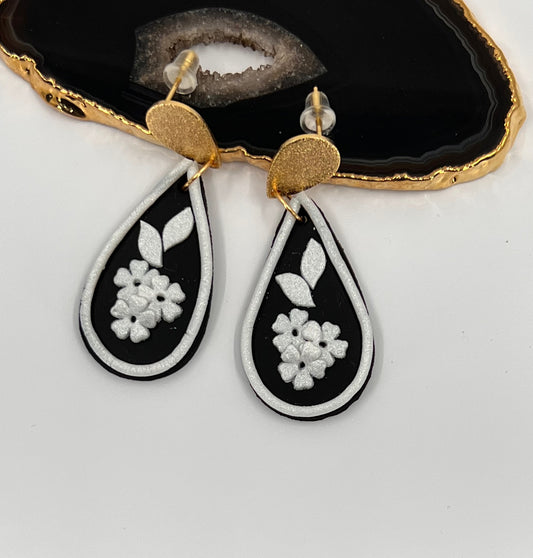 lightweight teardrop Black White plated medium Gold Earrings dangle clay