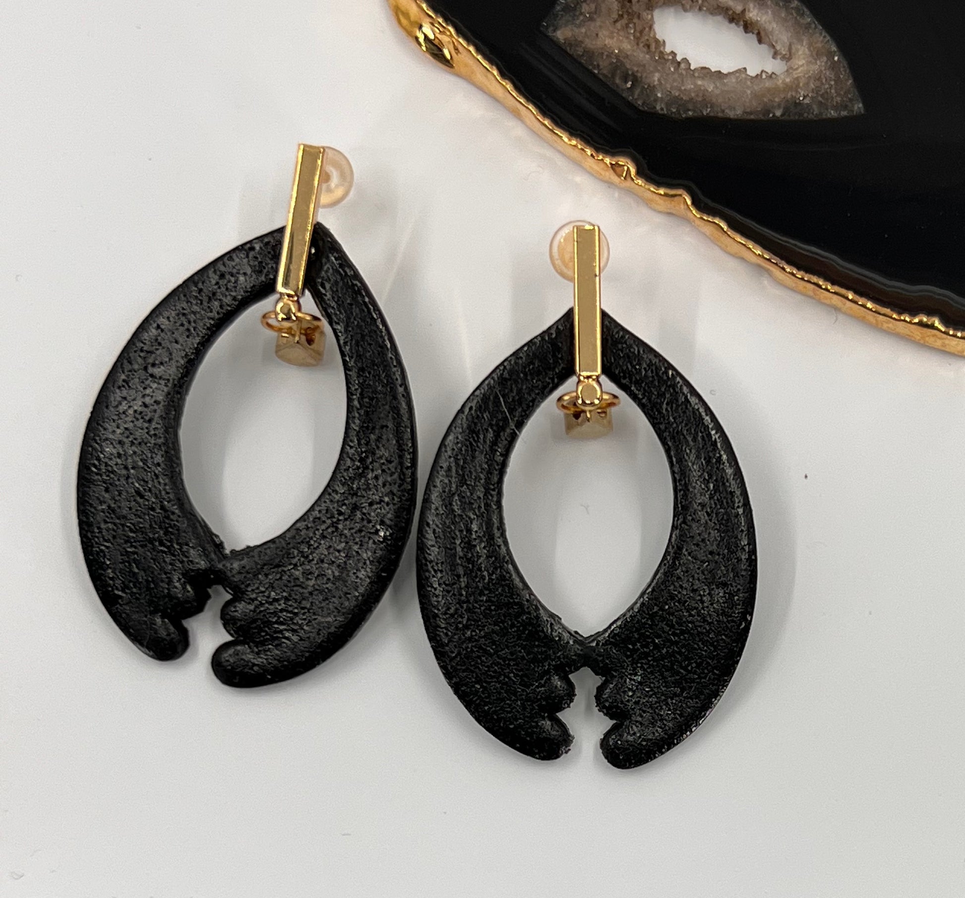 short  lightweight  Gold  fashion  Everyday  Earrings  clay  Brass  Black