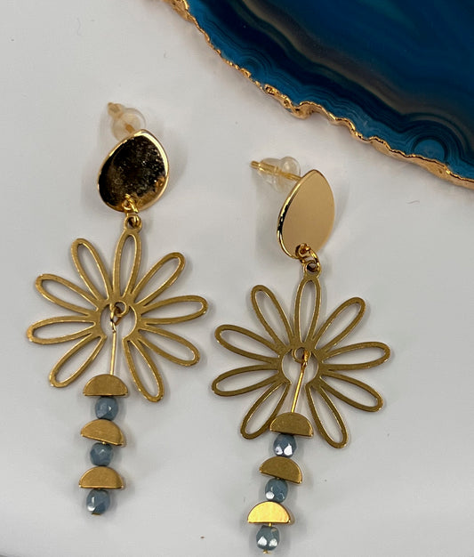 Gold Filled medium lightweight Gold Earrings Brass Blue