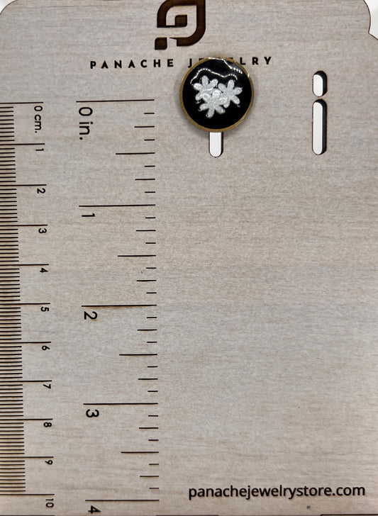 White stud short lightweight fashion Everyday Earrings clay Brass Black