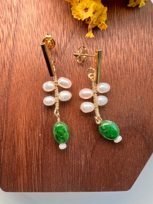 drop Pearl emerald Green Semiprecious medium Gold Filled Gold gemstone Earrings
